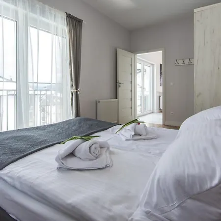 Apartament Izerskie - Ul. Zakopiańska 22 *